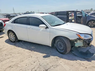 2012 CHRYSLER 200 LX, фото 4, лот 10866962