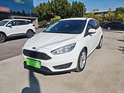 2018 Ford Focus Hatchback Classic 1.6L Automatic Comfort Smart Edition, фото 2, лот 11579844