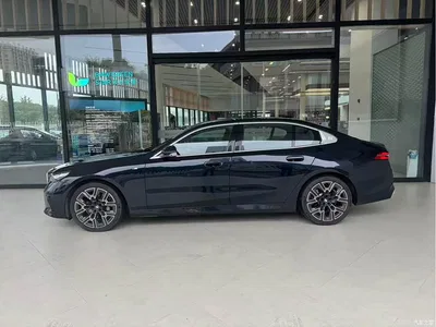 2025 BMW 5 Series 530Li Premium M Sport Package, фото 3, лот 10888325