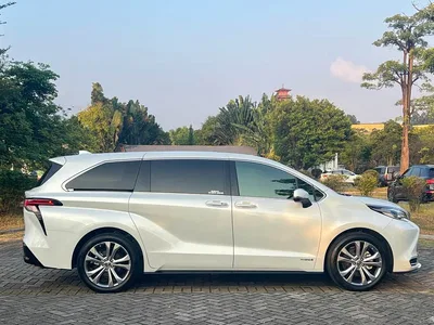 2023 Toyota Sienna 2.5L Hybrid Premium Edition, фото 4, лот 11193314