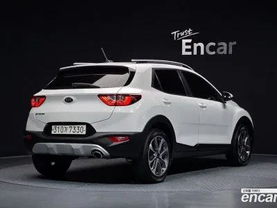 2018 Kia Stonic Diesel 1.6, фото 2, лот 10100949