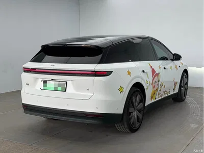 2025 Li Auto i6 4WD Base Model, фото 4, лот 10675589