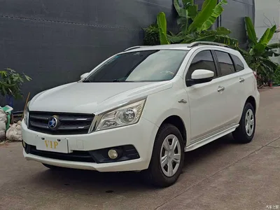 2015 Venucia T70 1.6L Manual Ruixing Edition, фото 1, лот 11164800