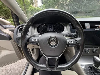 2016 Volkswagen Golf 230TSI Automatic Luxury, фото 3, лот 10403634