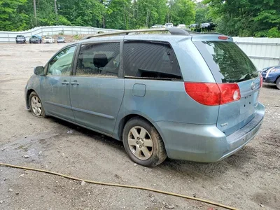 2009 TOYOTA SIENNA, фото 2, лот 10553555