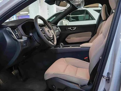 2026 Volvo XC60 Model B5 AWD Smart Elite Luxury, фото 4, лот 10348116