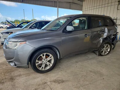 2015 MITSUBISHI OUTLANDER SE, фото 1, лот 10870749