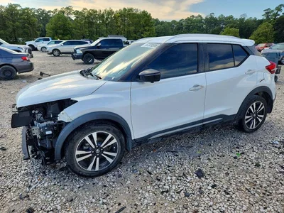 2019 NISSAN KICKS SR, фото 1, лот 10663420