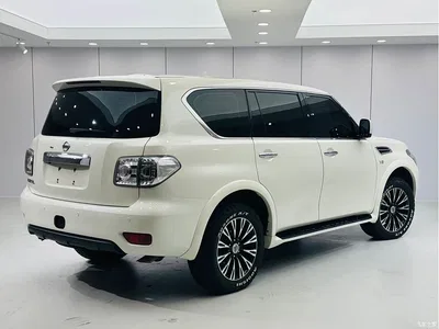 2017 Nissan Patrol 5.6L Standard, фото 4, лот 10339080
