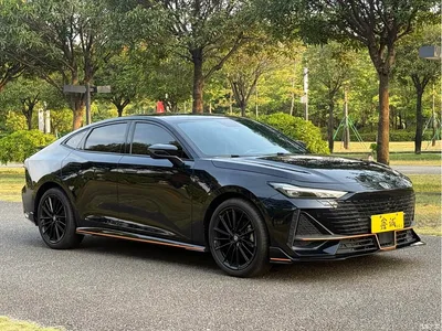 2022 Changan UNI-V 1.5T Sport Edition, фото 2, лот 10245901