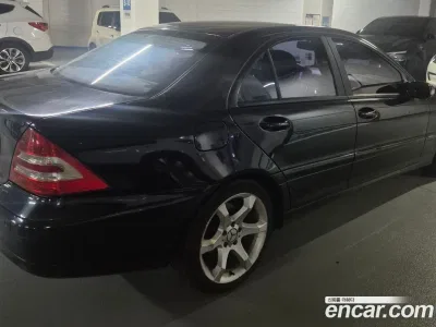 2007 Mercedes-Benz C-Class C230, фото 3, лот 10046381