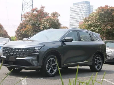 2025 Changan CS75 PLUS 4th Gen 1.5T New Blue Whale Smart Premium, фото 1, лот 10252420