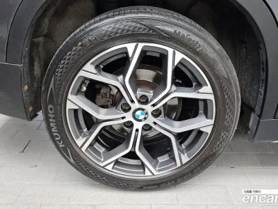 2021 BMW X1 xDrive 18d xLine, фото 4, лот 10217606