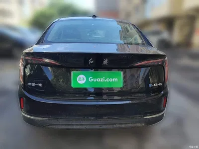 2025 Hongqi E-QM5 Model 500km Travel Edition, фото 3, лот 10288230