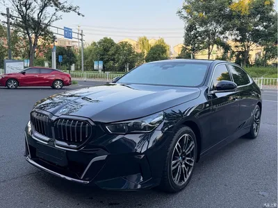 2024 BMW 5 Series 530Li Leading M Sport Package, фото 1, лот 10625684
