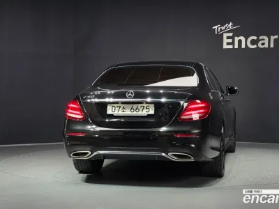 2018 Mercedes-Benz E-Class E300 AMG Line, фото 4, лот 10221530