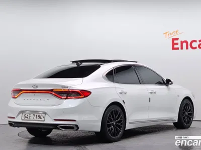 2018 Hyundai Grandeur Exclusive, фото 2, лот 10144787