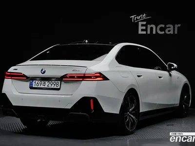 2025 BMW 5-Series 530i xDrive M Sport Pro Special Edition, фото 1, лот 10056817