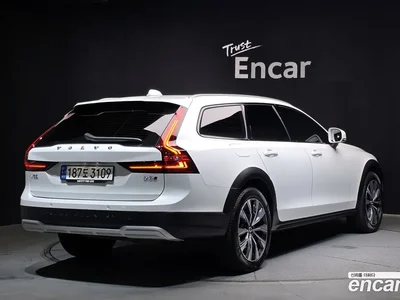2023 Volvo V90 B5 Ultimate AWD, фото 2, лот 10122310