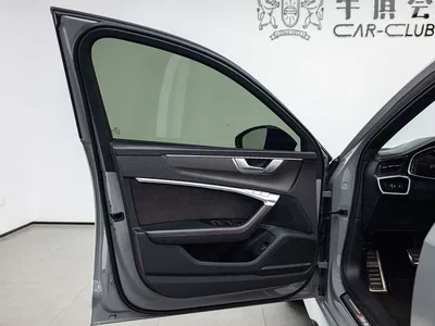 2021 Audi RS 6 4.0T Avant, фото 2, лот 10471297