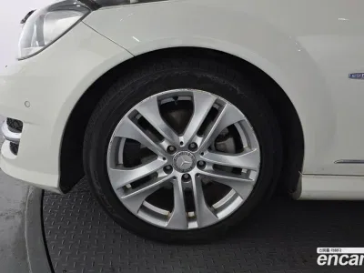 2012 Mercedes-Benz C-Class C220 CDI BlueEFFICIENCY, фото 4, лот 10038492