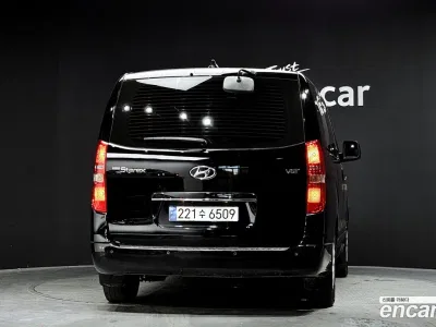 2020 Hyundai Starex Urban 9-Seater, фото 3, лот 10192578
