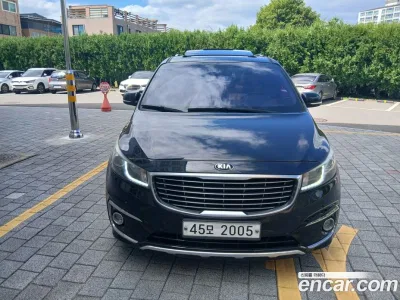 2017 Kia Canival 9-seater Prestige, фото 1, лот 10329506