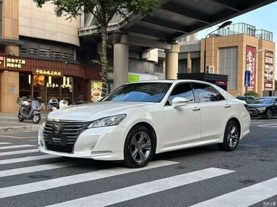 2015 Toyota Crown 2.0T Fashion, фото 1, лот 10300185