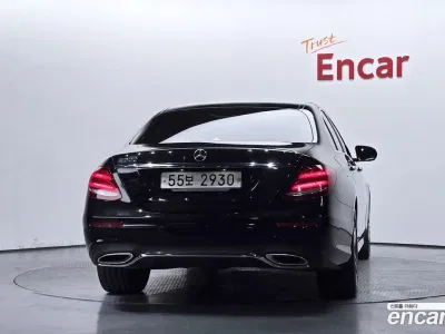 2019 Mercedes-Benz E-Class E300 AMG Line, фото 3, лот 10070325