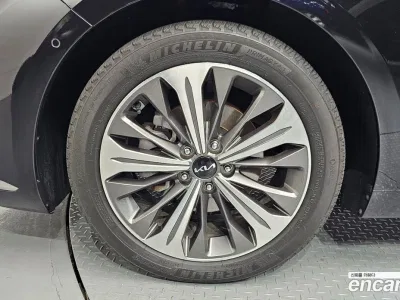 2023 Kia K8 Signature, фото 4, лот 10061452