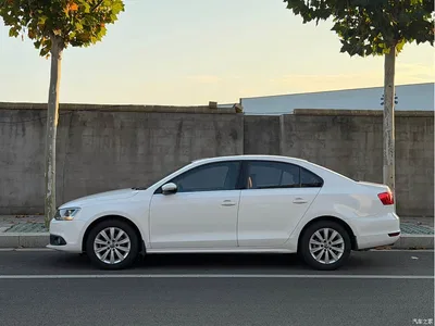 2014 Volkswagen Sagitar Facelift 1.4TSI Automatic Luxury, фото 4, лот 11175051