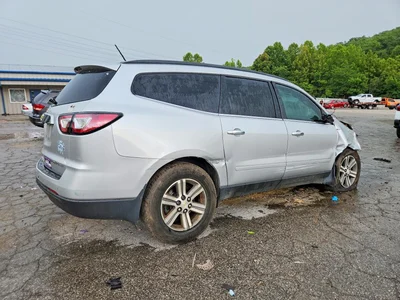 2015 CHEVROLET TRAVERSE LT, фото 3, лот 10682179