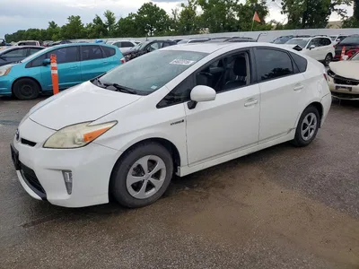 2012 TOYOTA PRIUS THREE, фото 1, лот 10538659