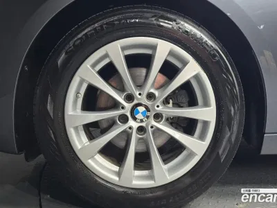 2017 BMW Gran Turismo GT 320d, фото 3, лот 10056733
