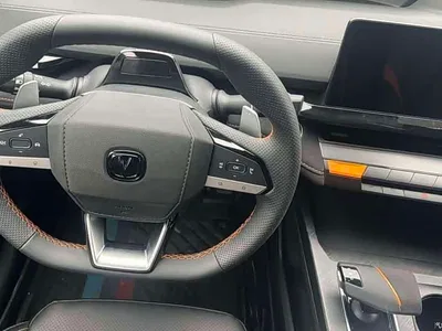 2022 Changan UNI-V 1.5T Excellence, фото 4, лот 10251464