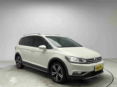 2021 Volkswagen Touran L 280TSI DSG Cross Edition 6-seater, фото 3, лот 10475547