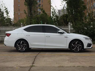 2023 Škoda Octavia Facelift PRO TSI280 Premium Edition, фото 4, лот 10348429