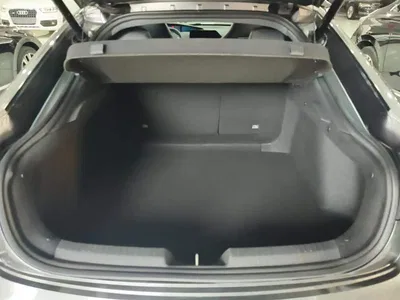 2023 Changan UNI-V 1.5T Luxury Edition, фото 4, лот 10248834