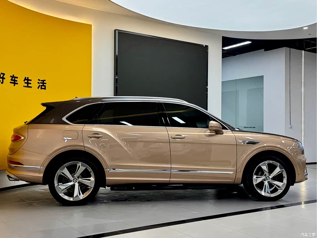 2023 Bentley Bentayga, фото 4, лот 10242287
