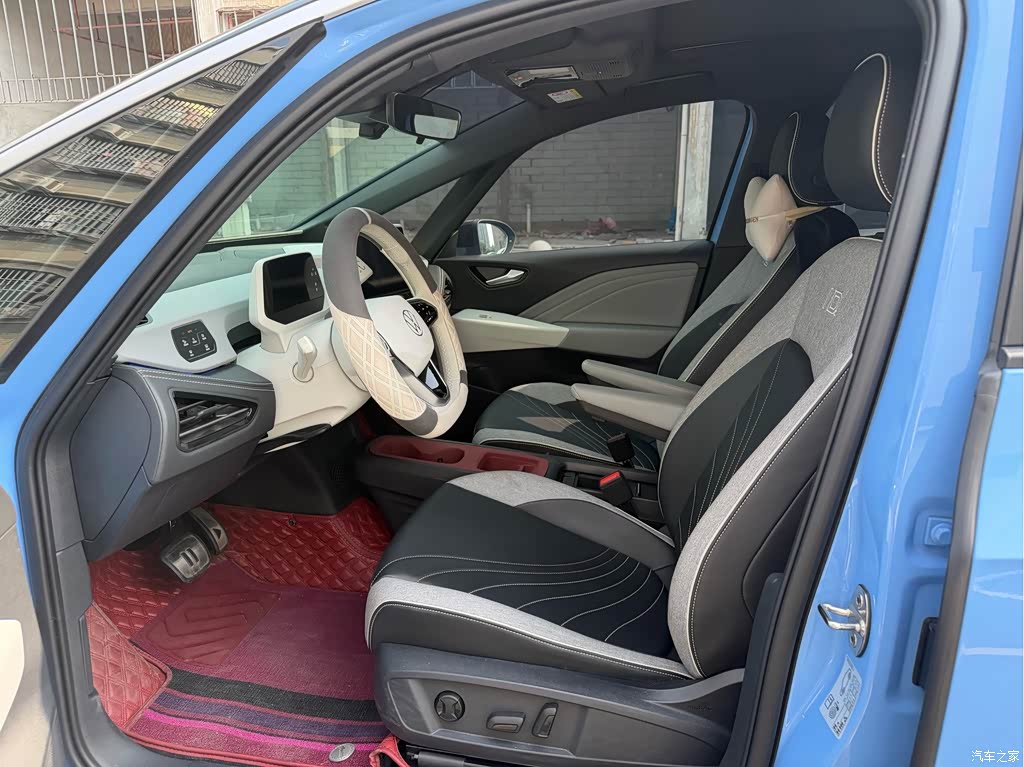 2024 Volkswagen ID.3 Ultimate Intelligence Edition, фото 4, лот 11217333