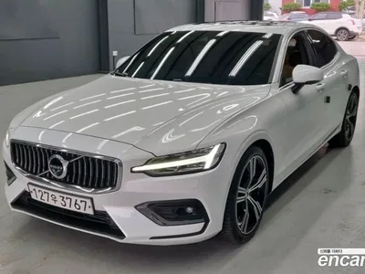 2020 Volvo S60 T5 Inscroption, фото 1, лот 10527229