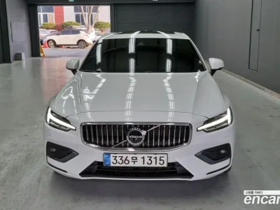2021 Volvo S60 B5 Inscription, фото 3, лот 10184187