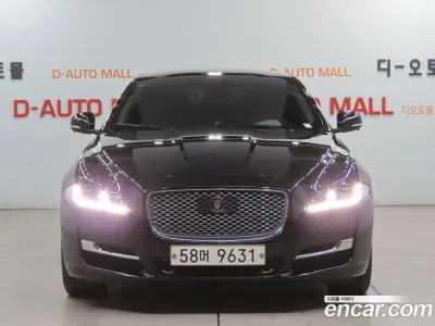 2016 Jaguar XJ 3.0D Premium Luxury LWB, фото 2, лот 10118439