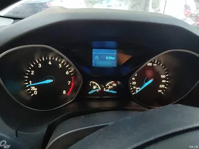 2015 Ford Focus Sedan 1.6L Manual Comfort, фото 4, лот 10281835