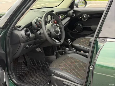 2018 MINI MINI 1.5T ONE PLUS 5-Door, фото 4, лот 11534712