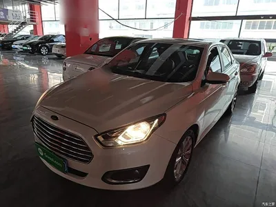 2015 Ford Escort 1.5L Manual Fashion, фото 1, лот 11222720