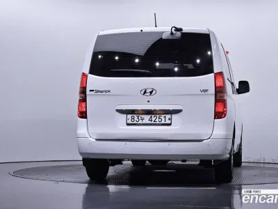 2017 Hyundai Starex 5-Seater VAN, фото 3, лот 10513589
