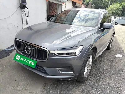 2021 Volvo XC60 T5 AWD Momentum, фото 2, лот 10667770