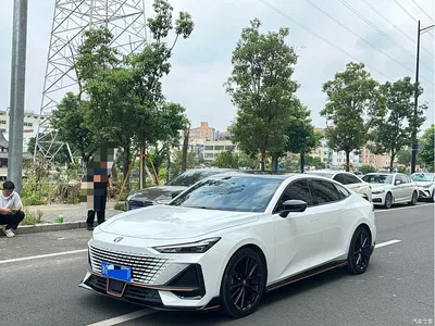 2022 Changan UNI-V 1.5T Sport Edition, фото 1, лот 10888647