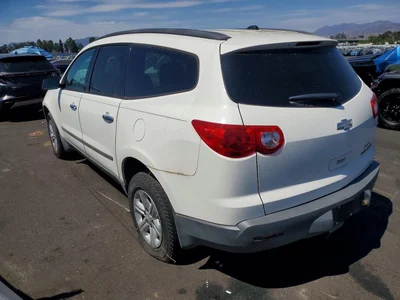 2012 CHEVROLET TRAVERSE LS, фото 2, лот 10694595